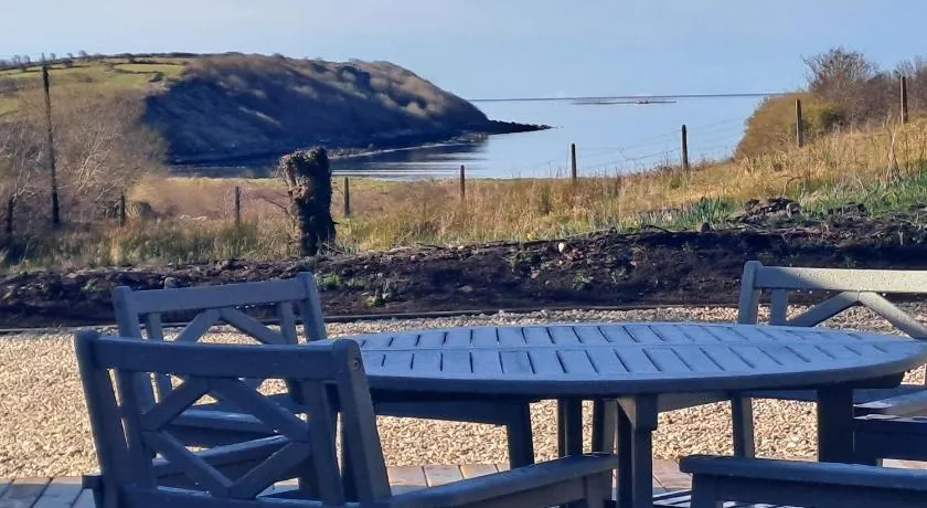 Blaneys Coastal Cottage - Image 1
