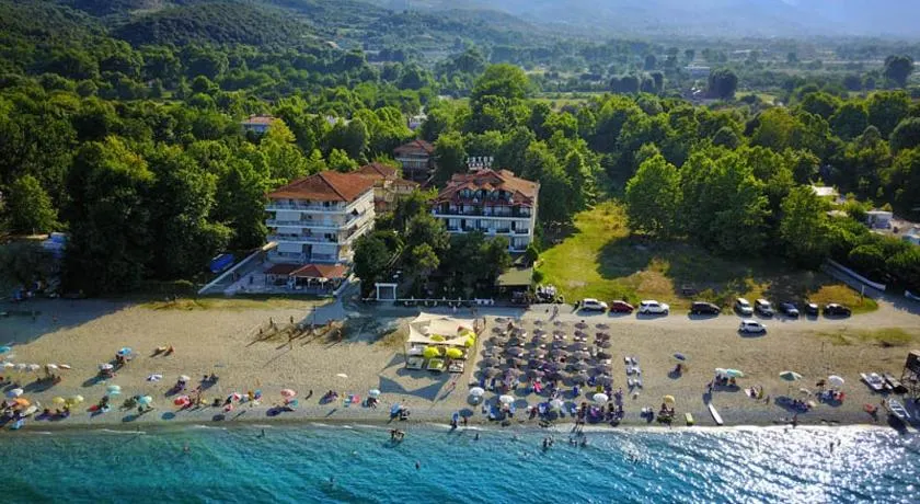 OCEANA Beach Hotel - Image 1