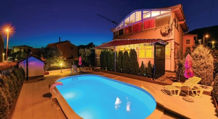 Apartment Martina - Image 1