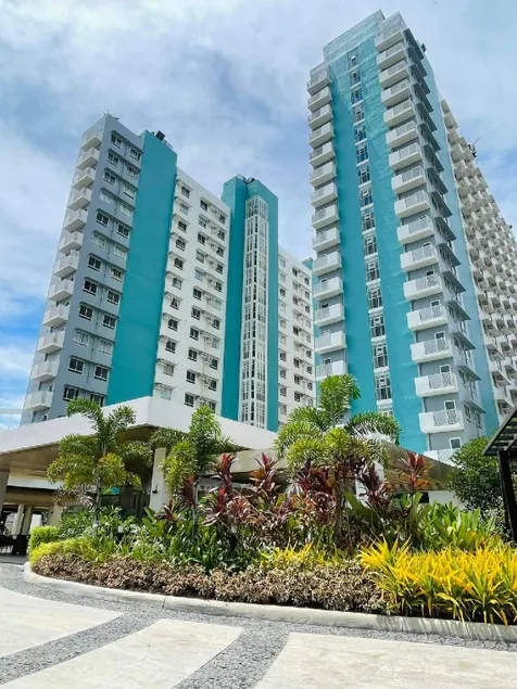 Gravins 616 Condo in Mesavirre - Image 1