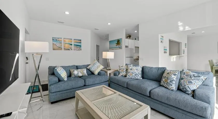 Canalfront 3BR Near Panama City Beach Duplex - Image 1