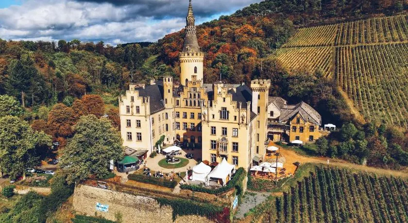 Schloss Arenfels - Image 1