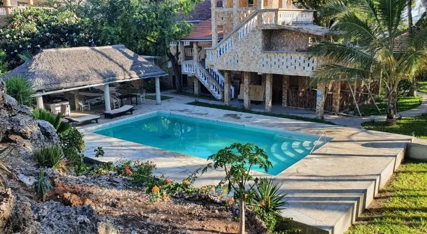Marijani Holiday Resort - Image 1