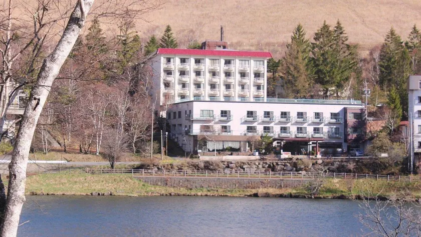 Lakeside Hotel Sankokaku - Image 1