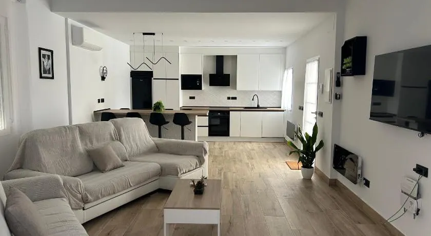 Casa Led - Image 1