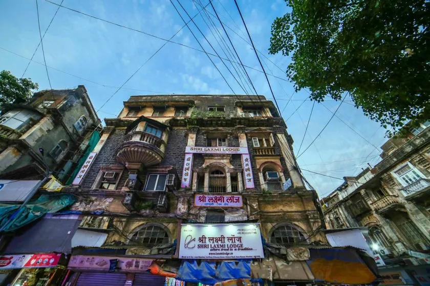 Shri Laxmi Lodge - Image 1