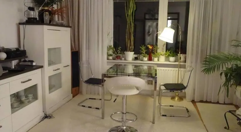 Schöne, ruhige Wohnung in Berlin-Steglitz - Image 1