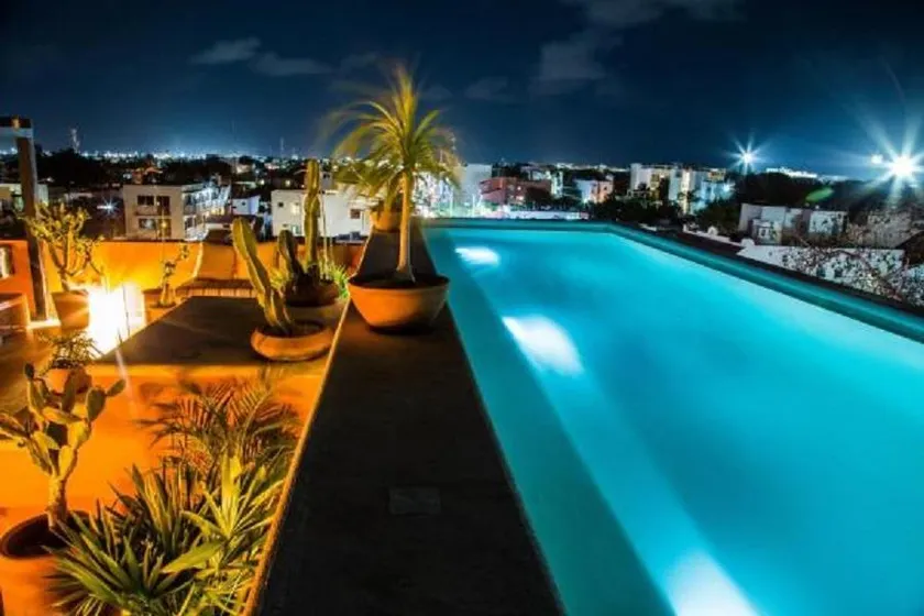 La Galeria Hotel By Bunik - Image 1
