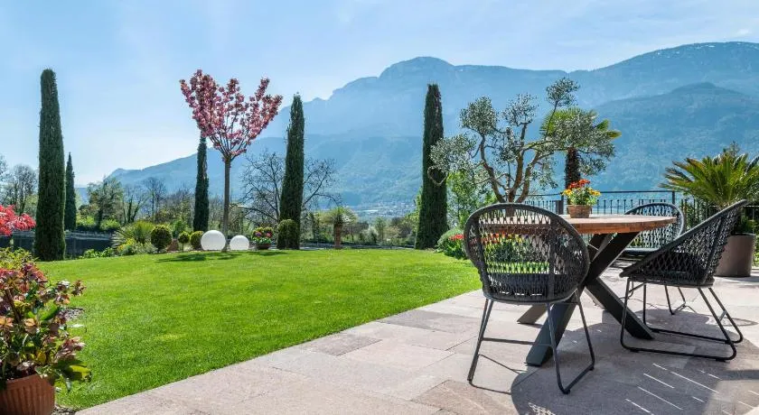 Spettacolare appartamento con griglia, terrazza e giardino | Vista sul giardino - Image 1