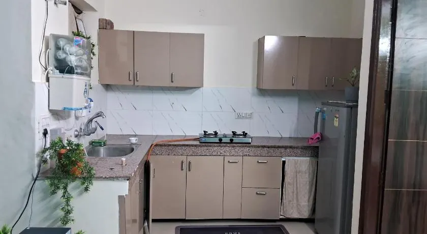 Imperial residency - Image 1