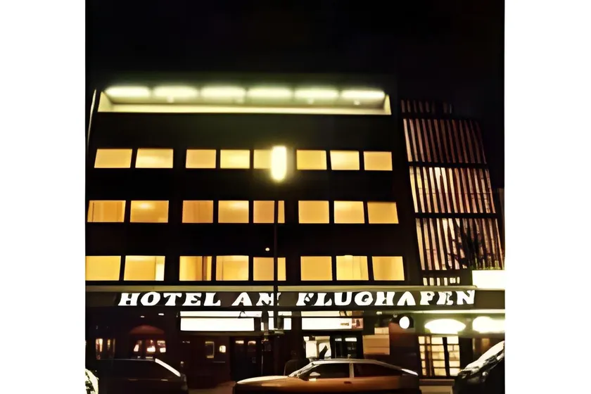 Hotel Am Flughafen - Image 1