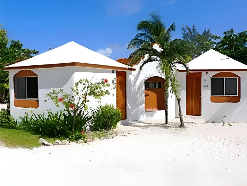 Hotel Club Akumal Caribe - Image 1