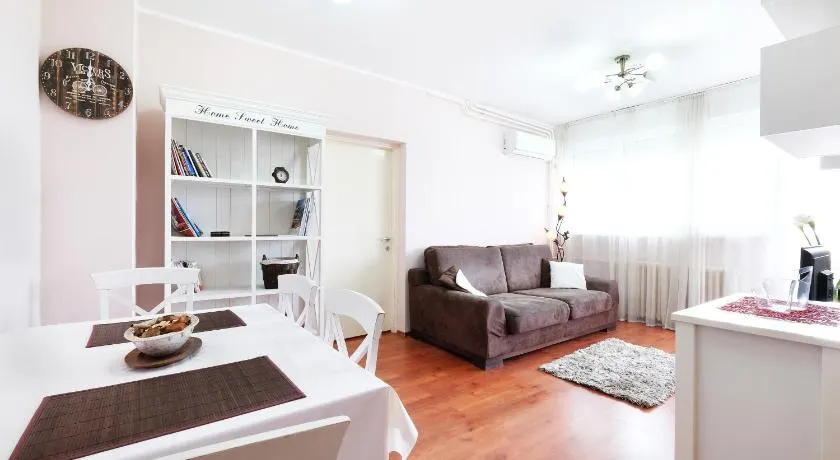 Belgrade Sweet Home Apartment - Image 1