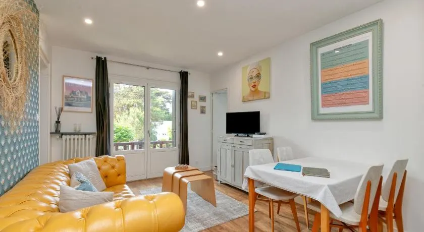 Agréable appartement entièrement équipé avec piscine et internet haut débit | Vue jardin | Avec animaux autorisés - Image 1