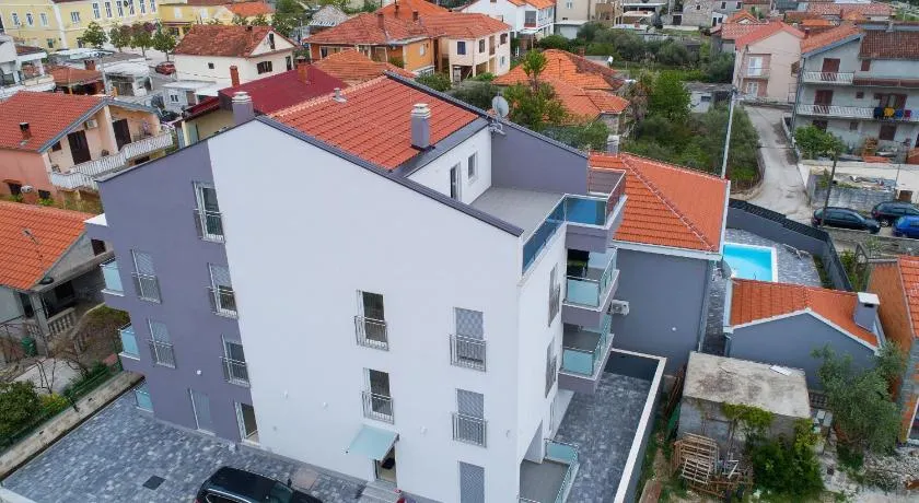 Apartments Nikić - Image 1