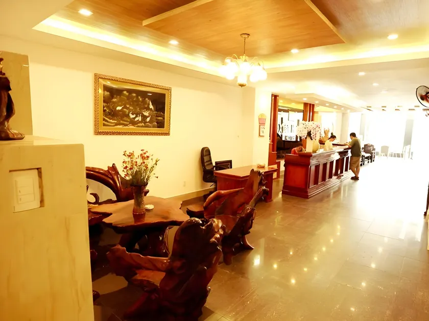 Xuan Hung Hotel - Image 1