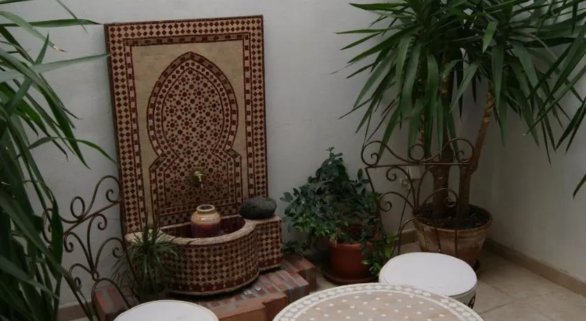 Hostal Fenix - Image 1