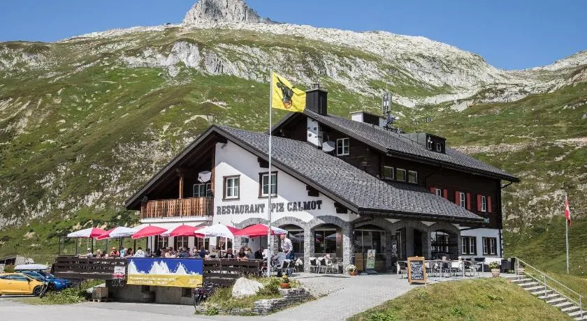 Berggasthaus Piz Calmot - Image 1