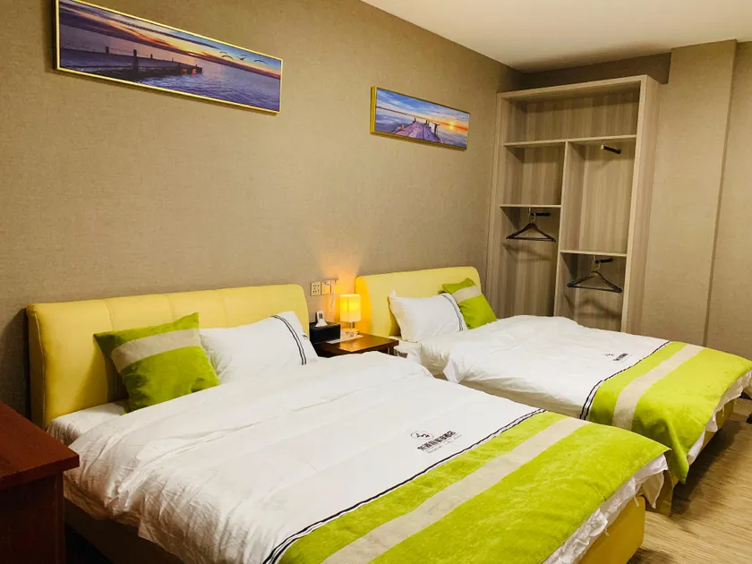 Luohu Hotel - Image 1