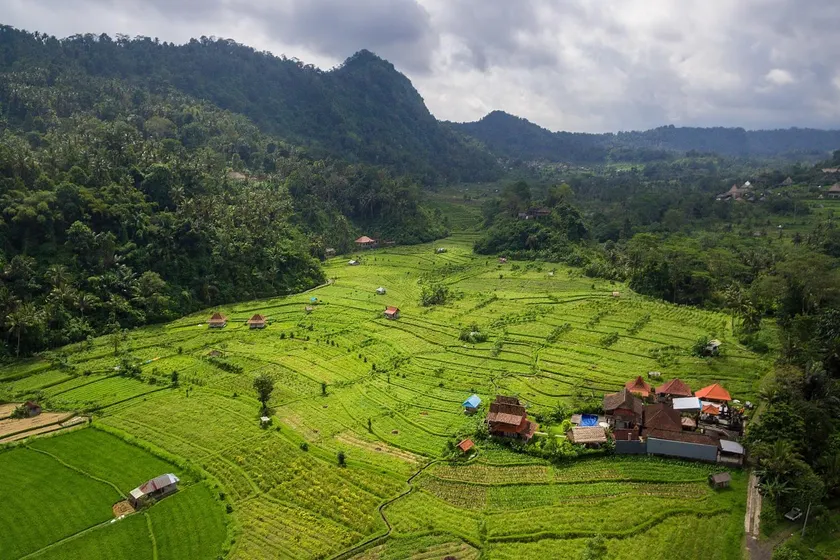 Kubu Sakian Villa and Restaurant Sidemen - Image 1