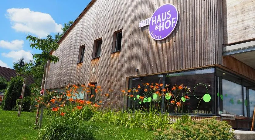 GästeHAUS & HOFküche Öllerer - Image 1