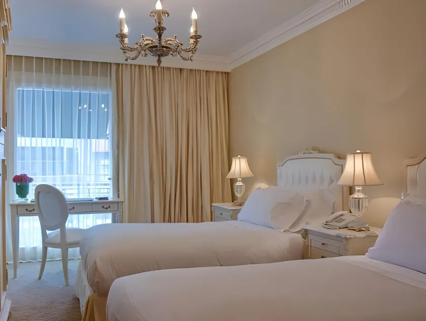 Hotel Sainte Jeanne - Image 1