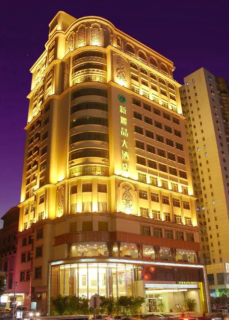 New Regent Hotel - Image 1