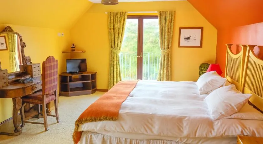 Ocean View Lodge - Image 1