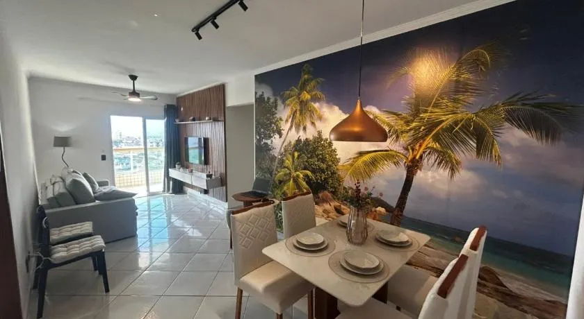 Refúgio moderno com churrasqueira a 200m da praia - Image 1