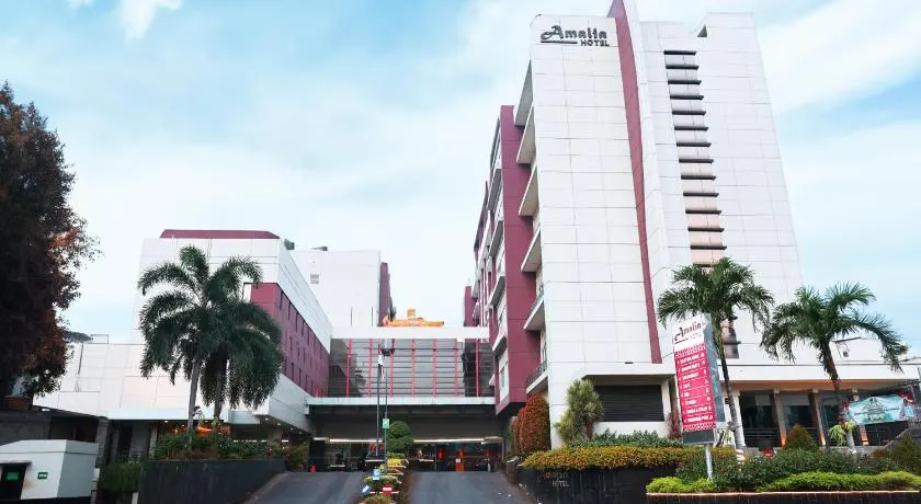 Amalia Hotel Lampung - Image 1