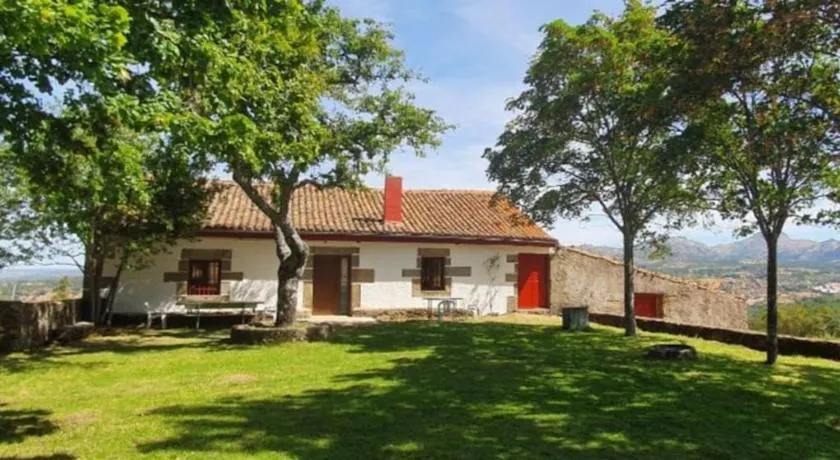 Finca en El Monte de Béjar - Image 1