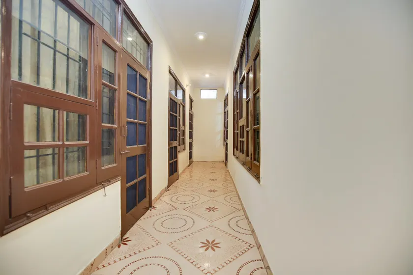 Hotel O Rose guest house - Image 1