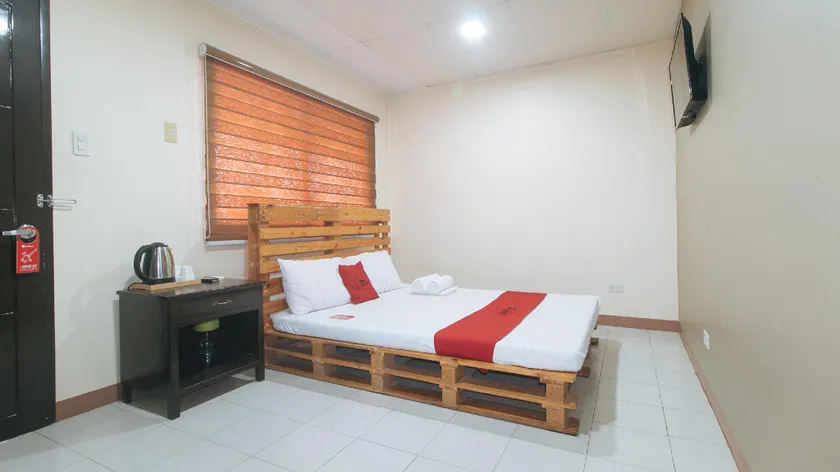 RedDoorz @ Cion Suites Mintal Davao - Image 1