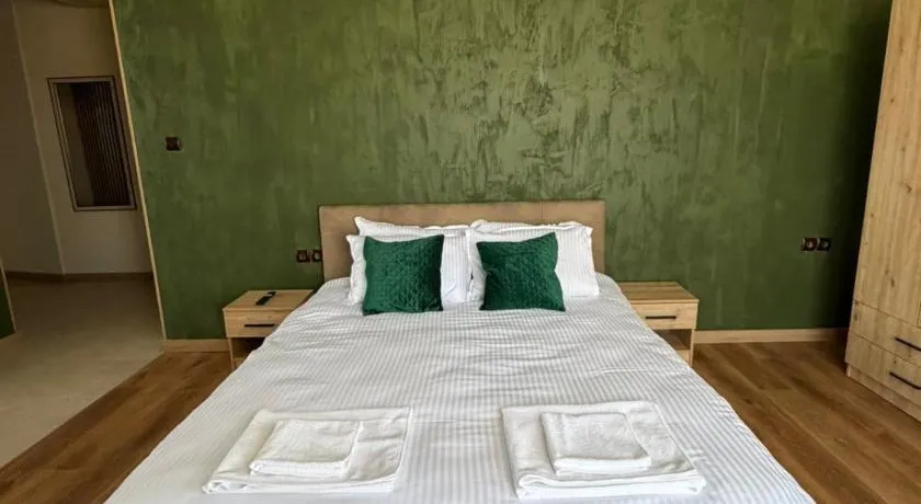 ValMar Guest rooms - Image 1