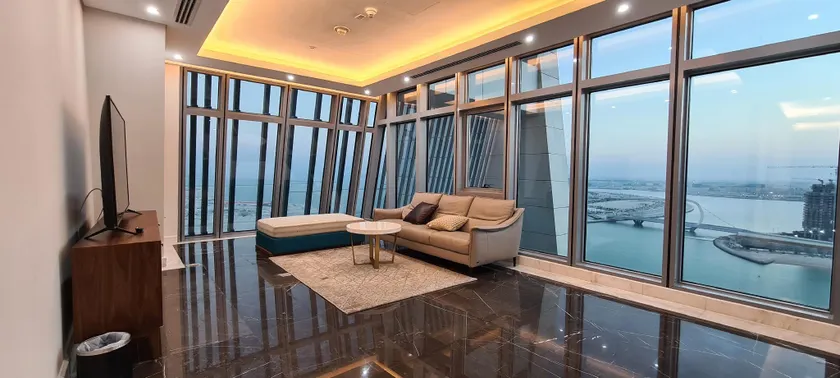 Waterfront Hotel Apartment - Image 1