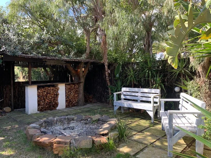 Regent Casa's - Cape Towns Blouberg Area - Where 16 people can stay - Image 1