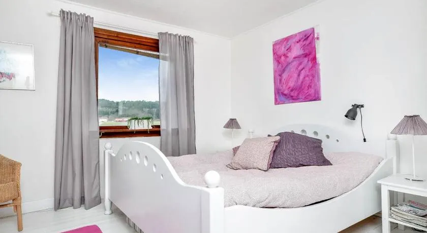 Rent a House in Brodalen - Lysekil - Image 1