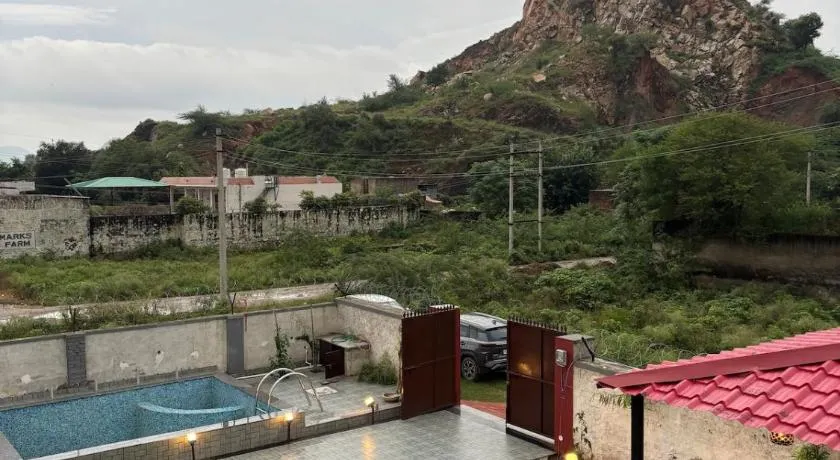 Aravali Vatika - Image 1