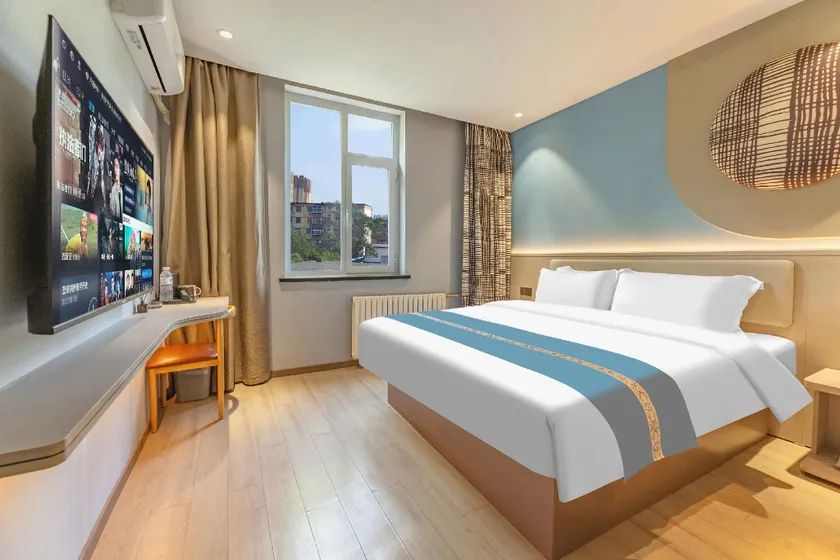 All-inclusive hotel (Renmin Road Handan Road Branch) - Image 1