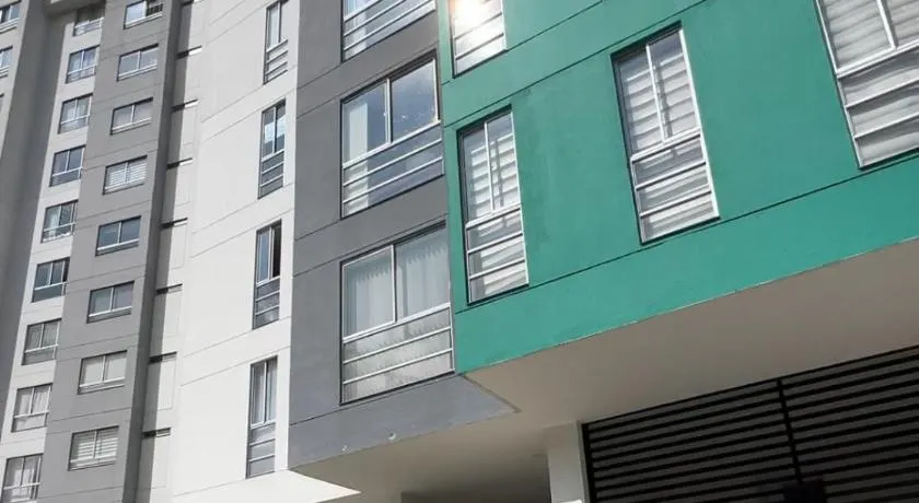 Urban Apartamentos Modernos Full Equipados de 2 y 3 habitaciones Sector CC Fundadores U Autónoma Manizales - Image 1