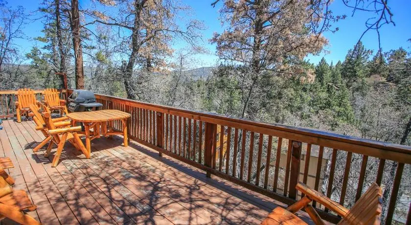 Rest N Relax Inn - Beautiful chalet-style cabin features dramatic forest and slope views! - Image 1