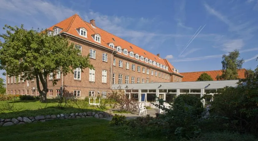 Emmaus Hostel - Image 1