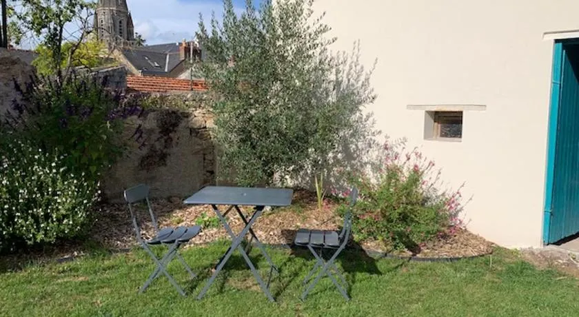 Chambre d'Hôtes Les Petits Oiseaux - Image 1