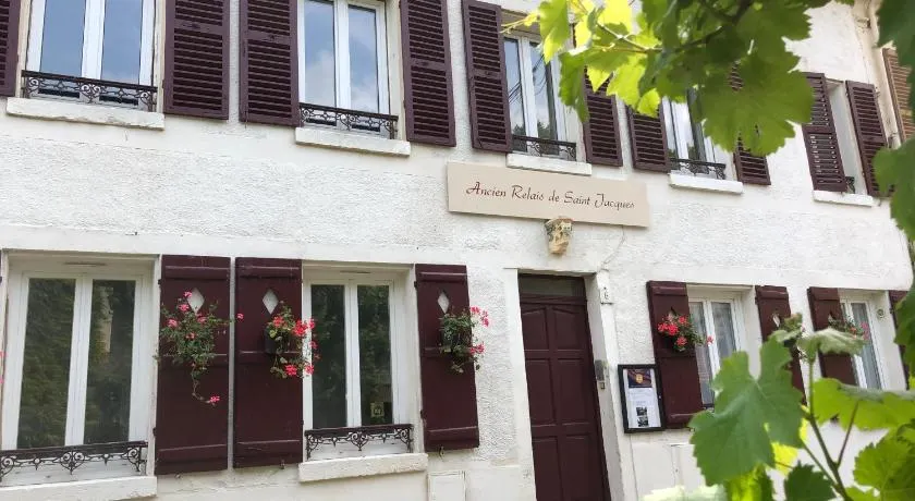 Gite Ancien Relais de Saint-Jacques - Image 1