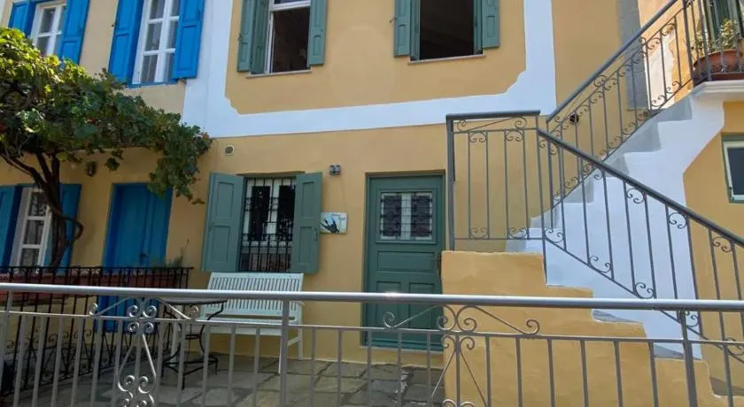 ALEMINAS House 1 - Image 1
