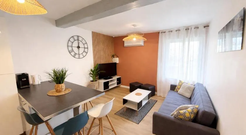 Duplex 2 chambres Meximieux centre ville - Image 1