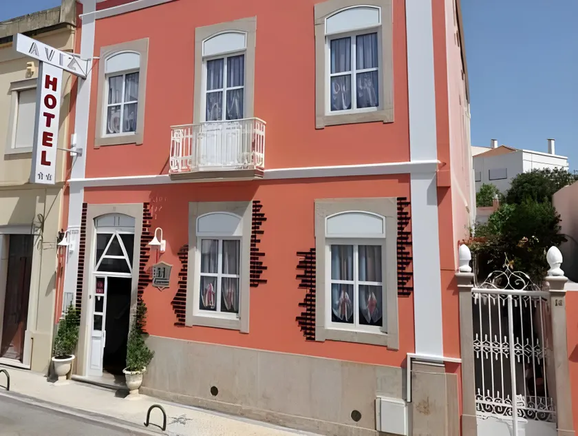 Hotel Aviz - Image 1