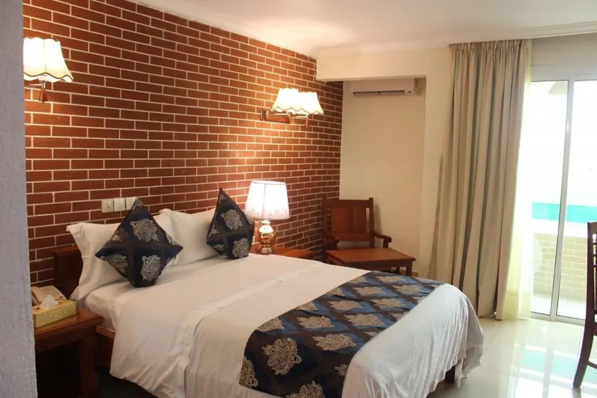 Adamaoua Grand Hotel - Image 1