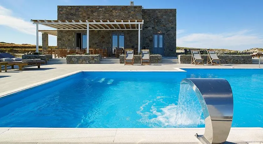 Lithos Luxury Rooms (Adults Only) - Image 1