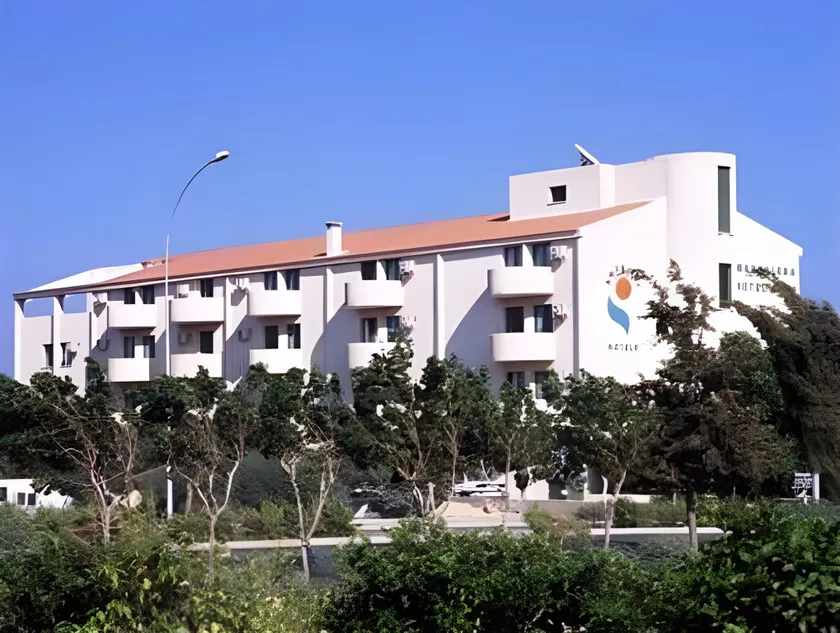 Mandalena Hotel Apartments - Image 1